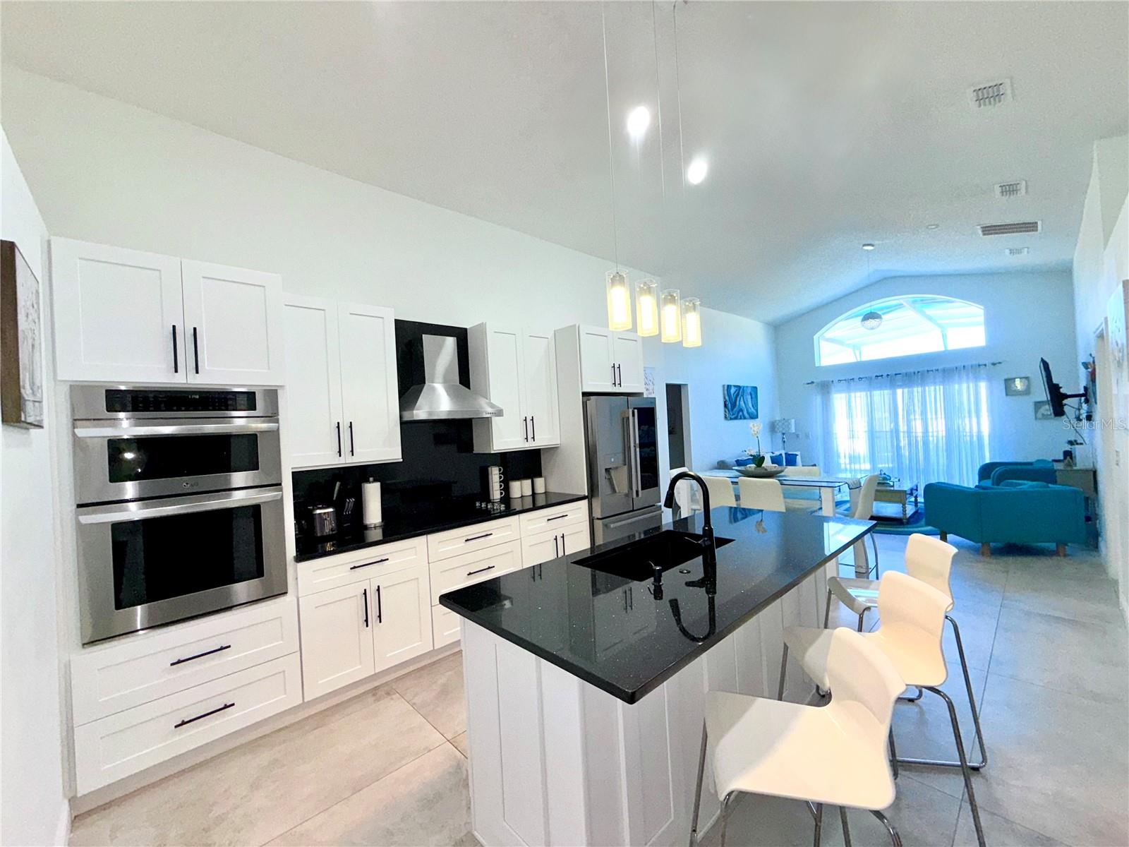 8587 SUNRISE KEY DR, KISSIMMEE, FL — photo 13