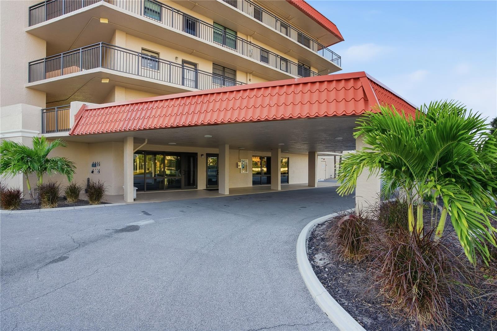 17580 GULF BLVD #302, REDINGTON SHORES, FL — photo 3