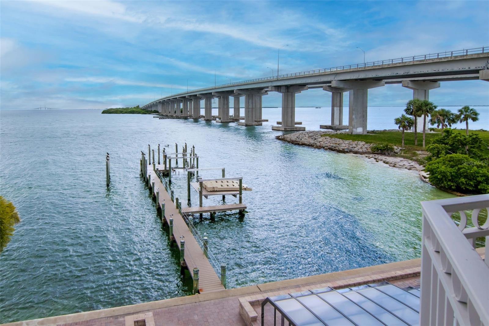 7680 PARADISE POINTE CIR S, ST PETERSBURG, FL — photo 24