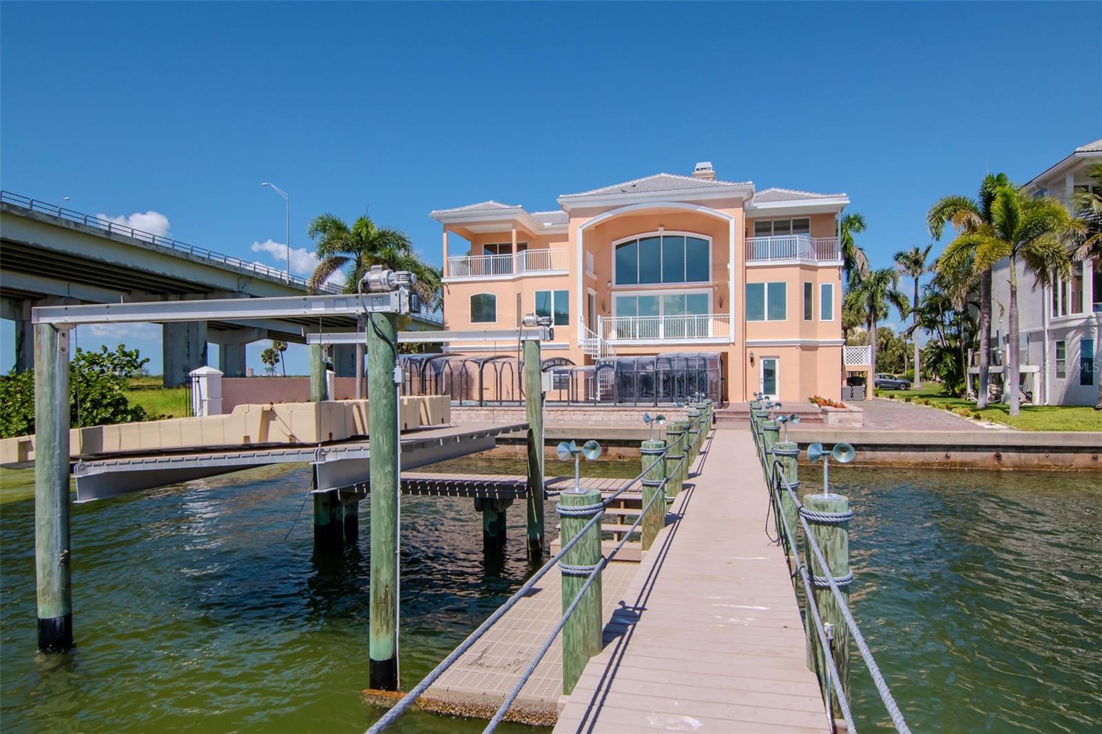 7680 PARADISE POINTE CIR S, ST PETERSBURG, FL — photo 26