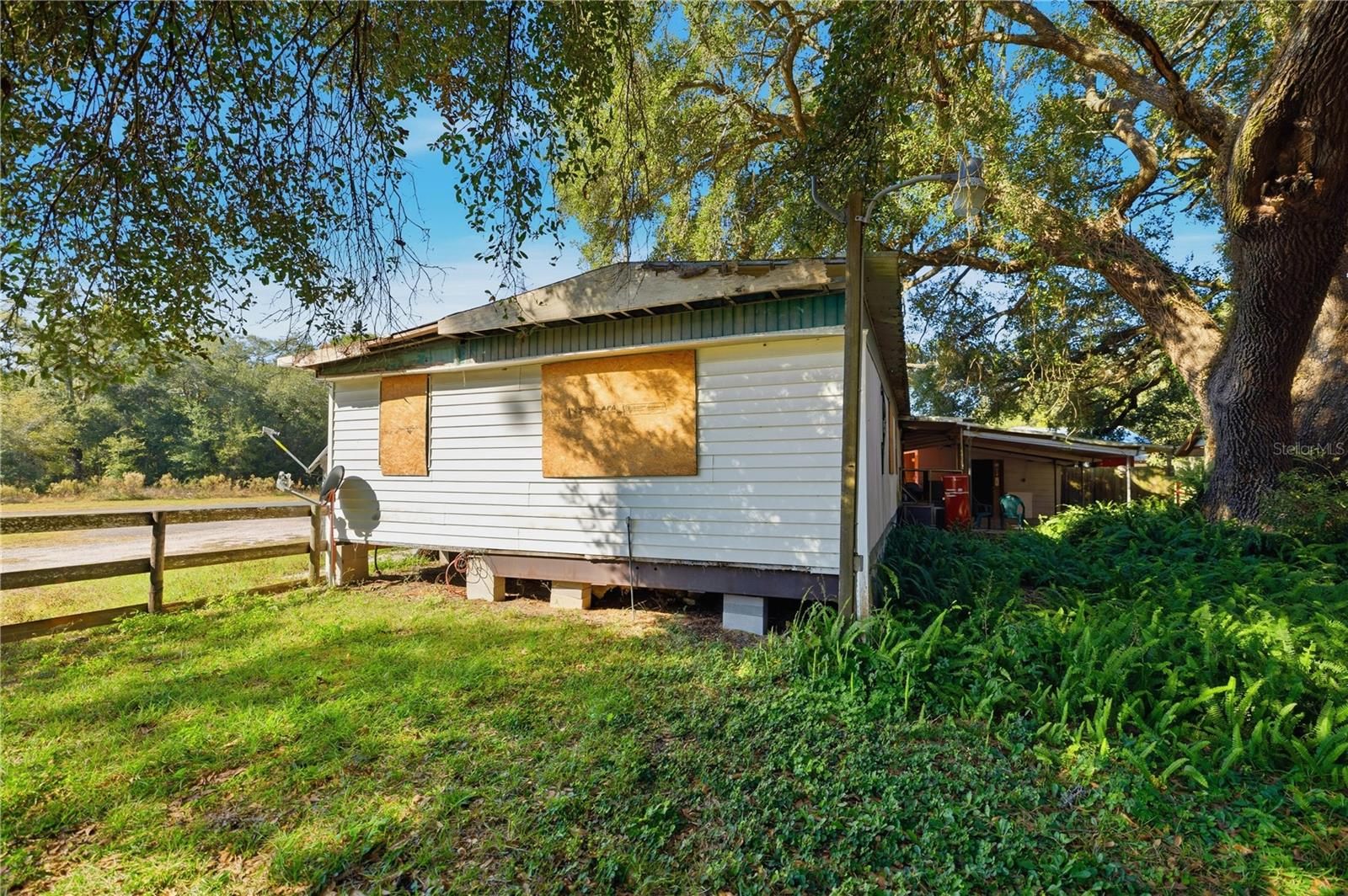 2451 SE HIGHWAY 41, MORRISTON, FL — photo 11