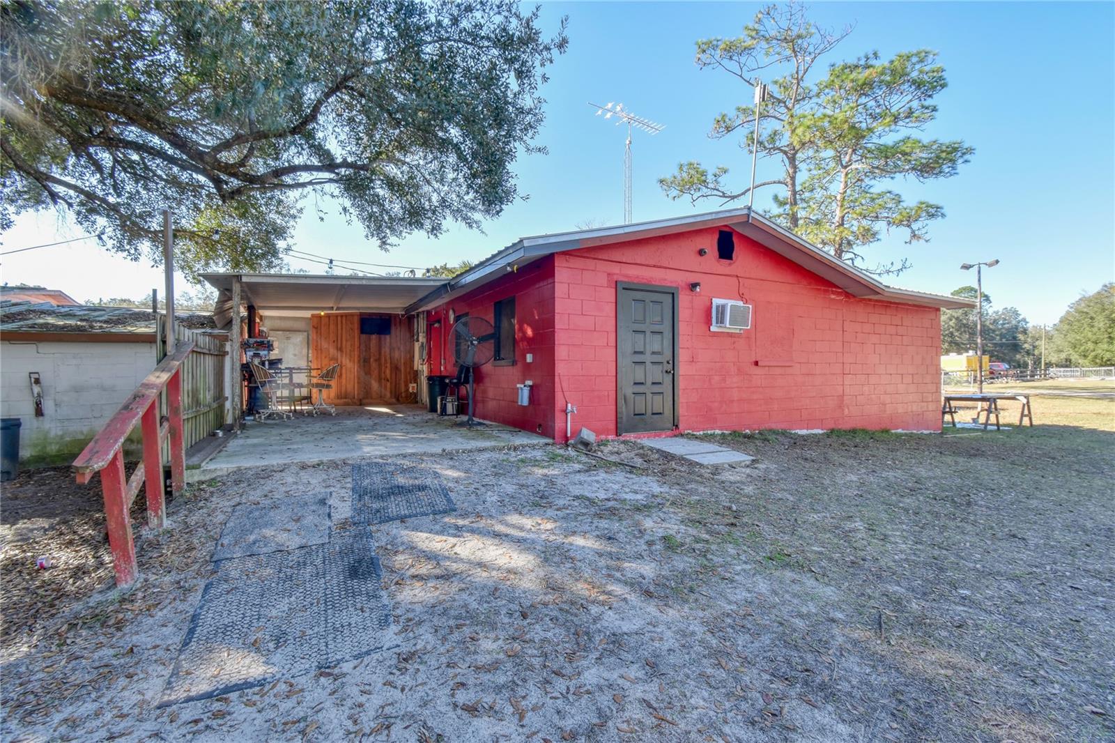 2451 SE HIGHWAY 41, MORRISTON, FL — photo 49