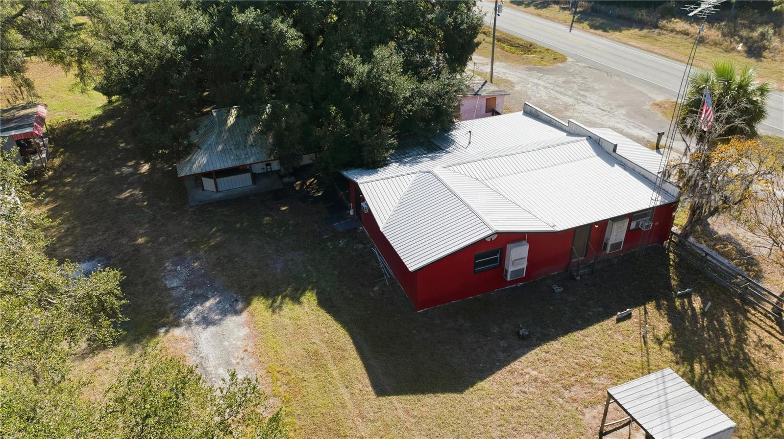 2451 SE HIGHWAY 41, MORRISTON, FL — photo 53