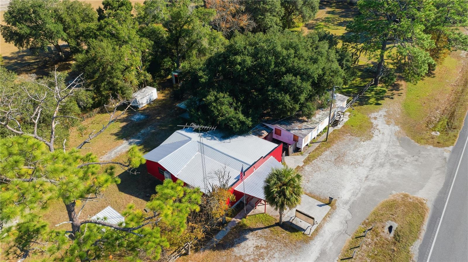 2451 SE HIGHWAY 41, MORRISTON, FL — photo 83