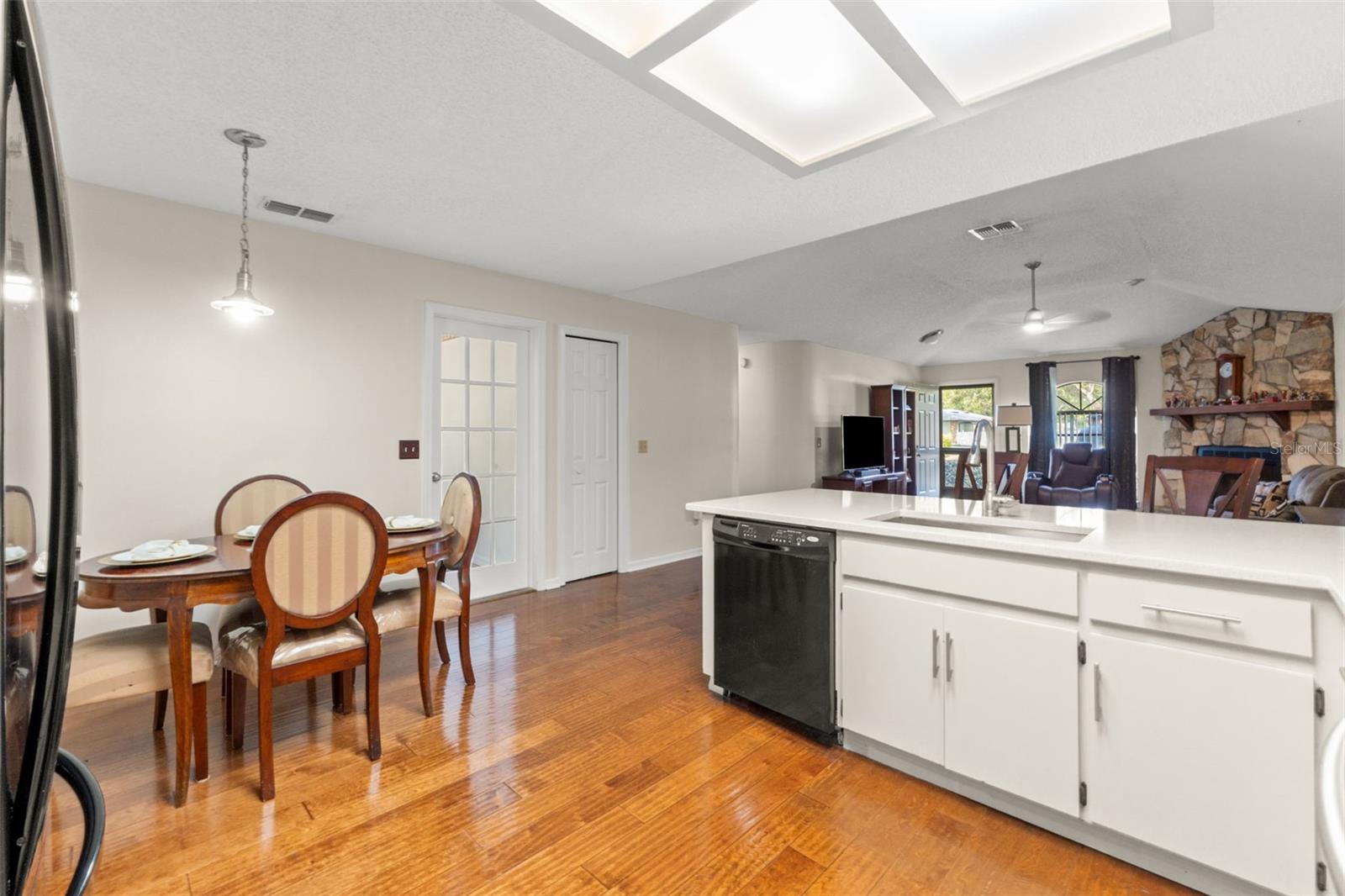 23315 CLUB VILLAS DR, LAND O LAKES, FL — photo 15