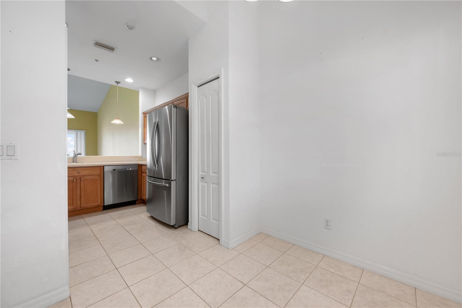 915 FAIRWAYCOVE LN #204, BRADENTON, FL — photo 19