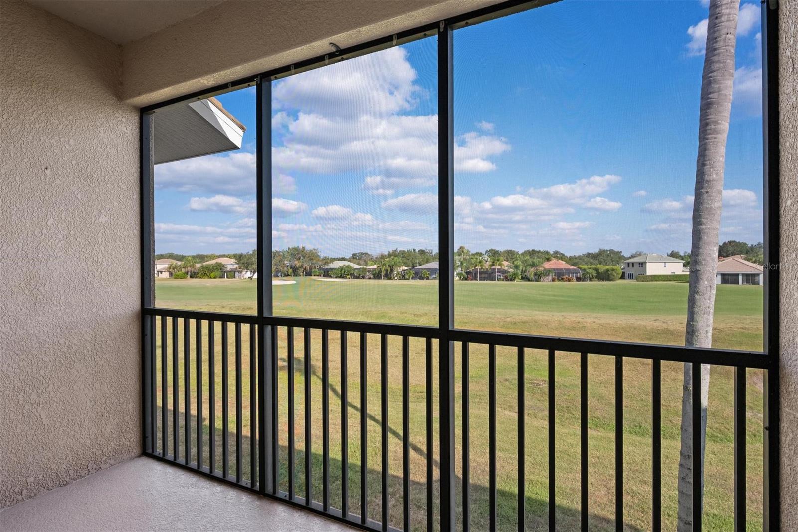 915 FAIRWAYCOVE LN #204, BRADENTON, FL — photo 33