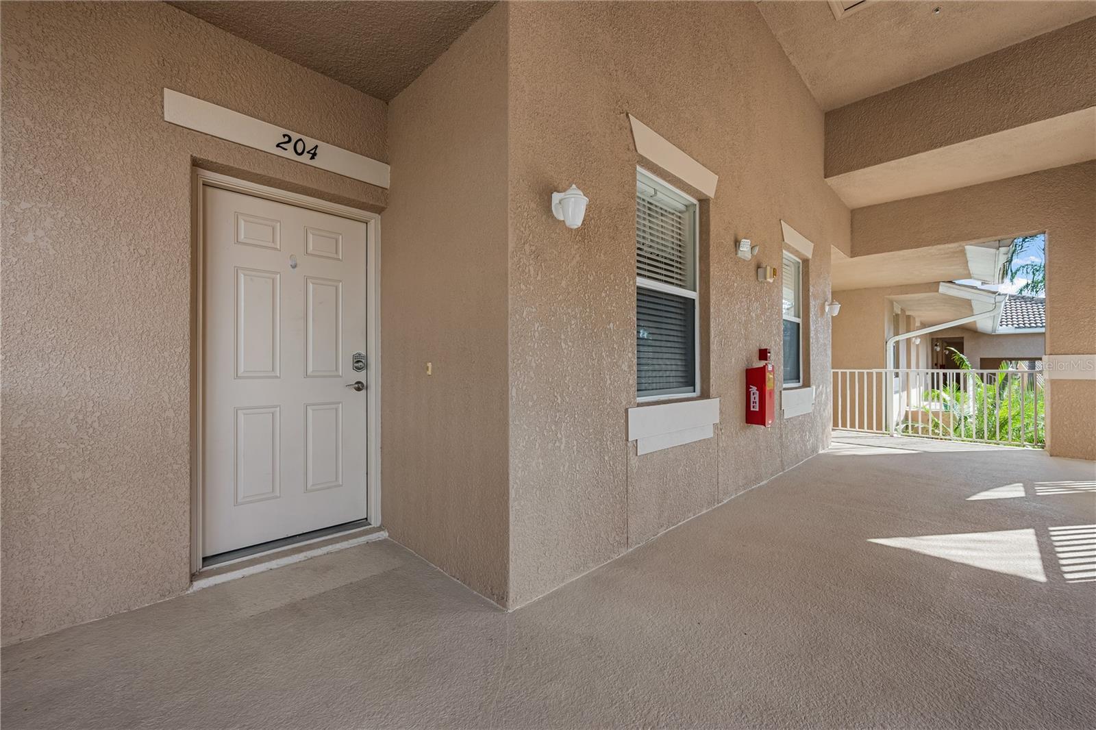 915 FAIRWAYCOVE LN #204, BRADENTON, FL — photo 35