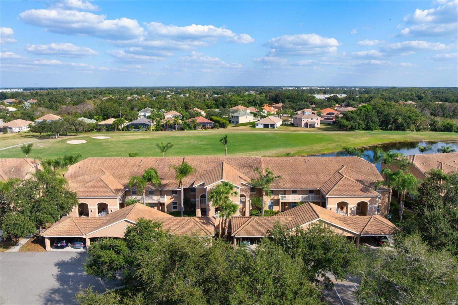 915 FAIRWAYCOVE LN #204, BRADENTON, FL — photo 38