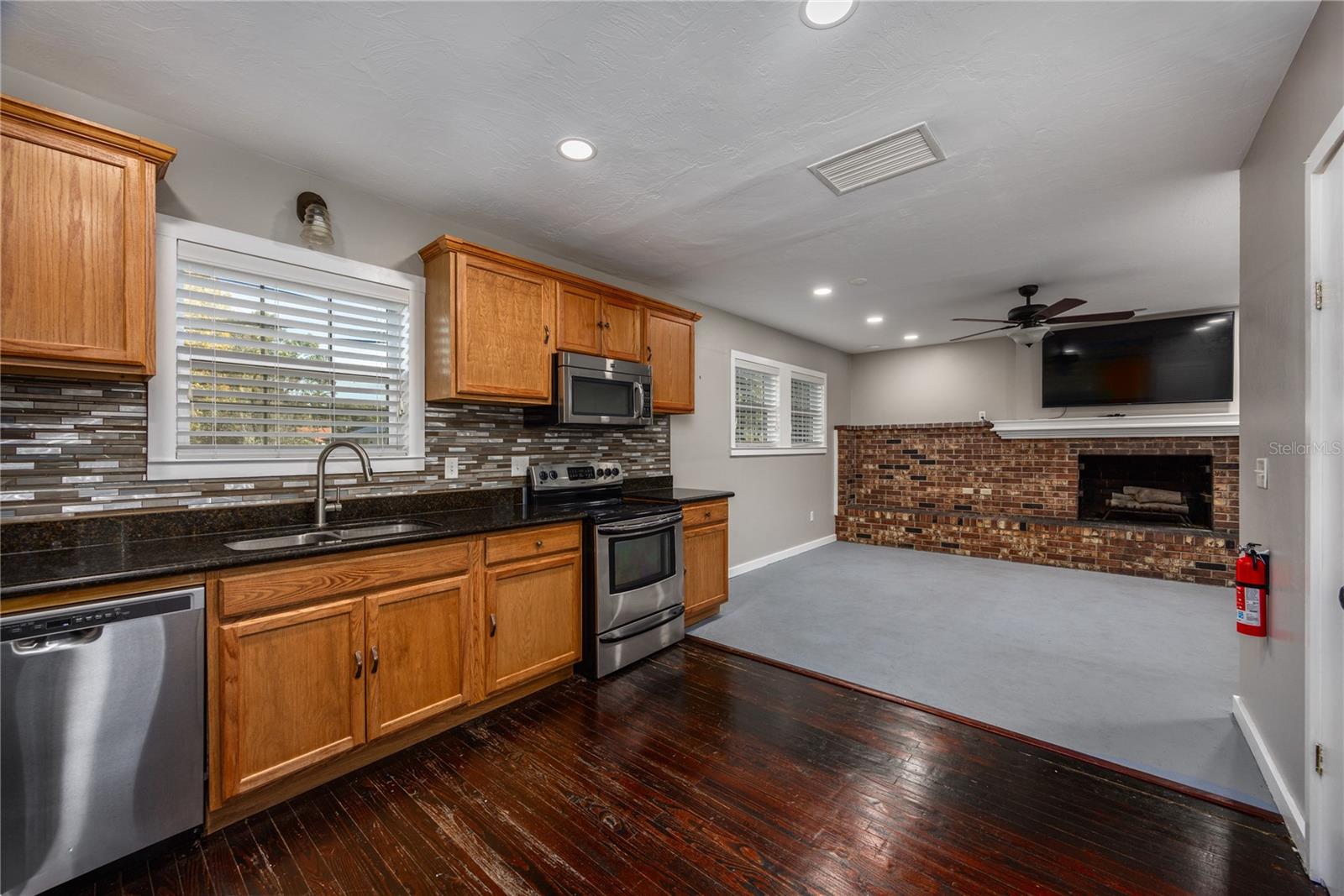 18420 HIGH SPRINGS MAIN ST, HIGH SPRINGS, FL — photo 17