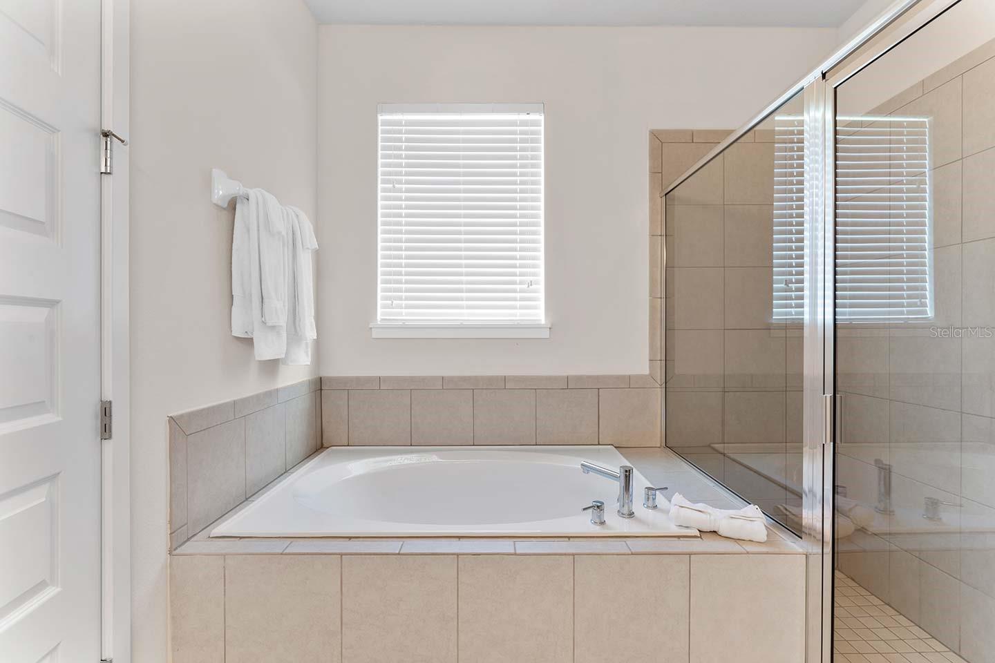 7602 MACKINAW LN, KISSIMMEE, FL — photo 14