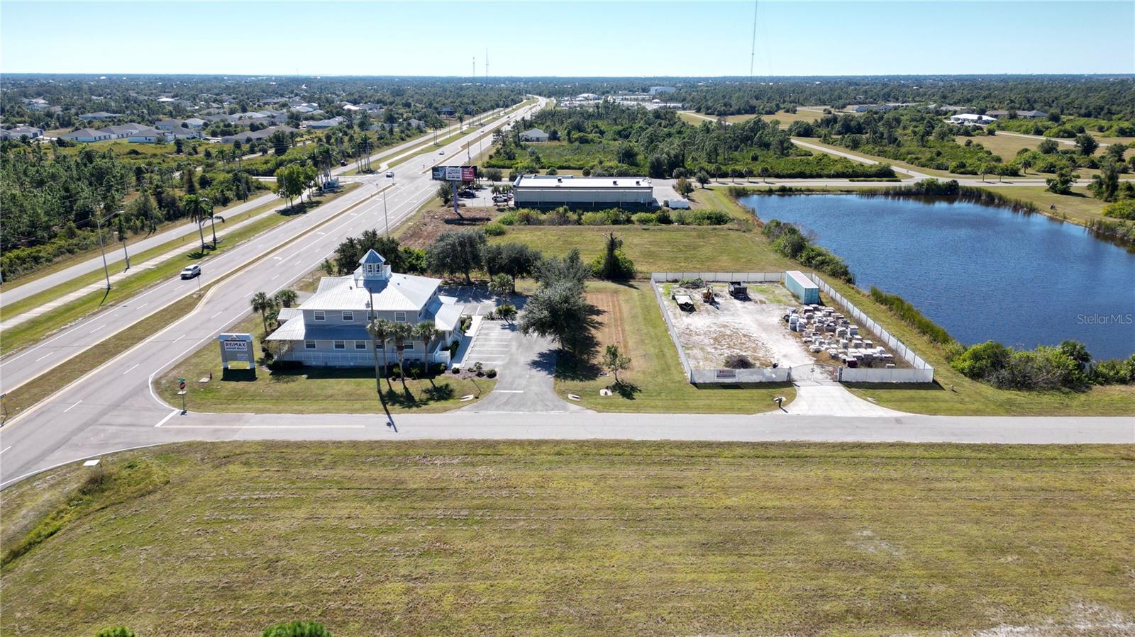 8379 GASPARILLA RD, ROTONDA WEST, FL — photo 3
