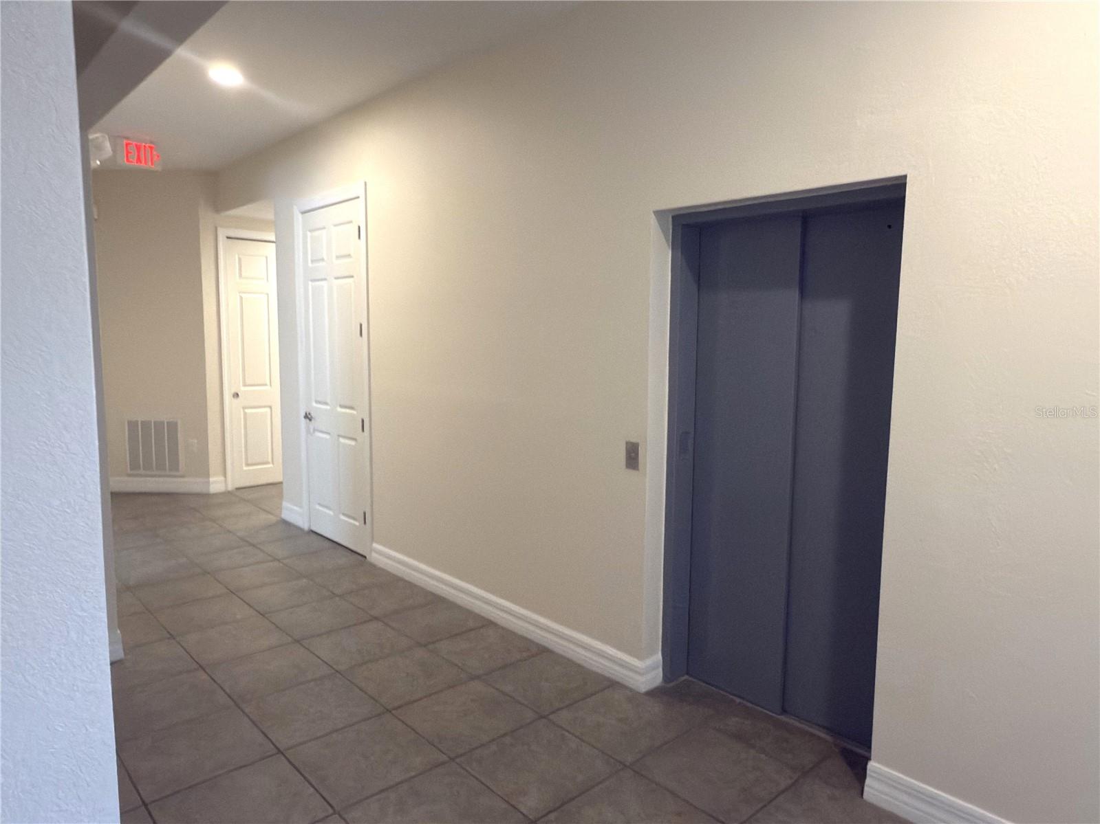 8379 GASPARILLA RD, ROTONDA WEST, FL — photo 23