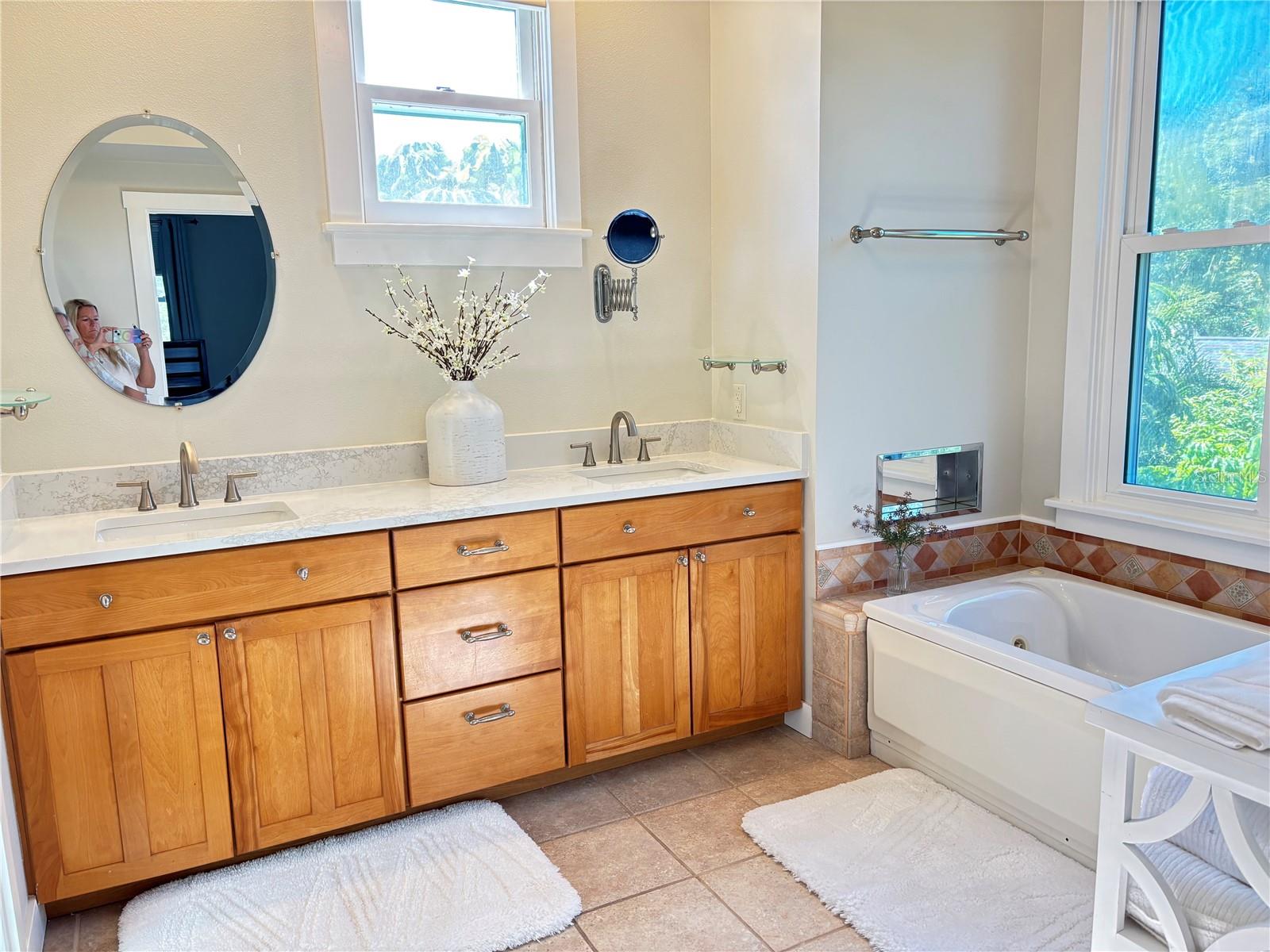 324 JULIA PL, SARASOTA, FL — photo 71