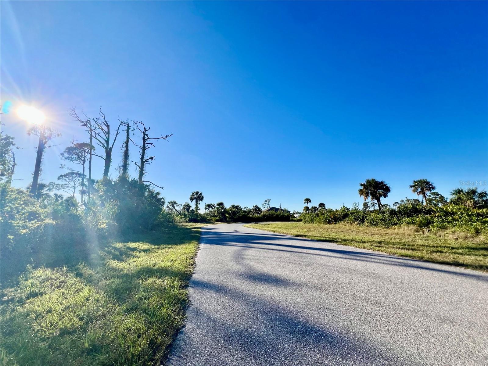 10 LEEWARD LN, PLACIDA, FL — photo 3