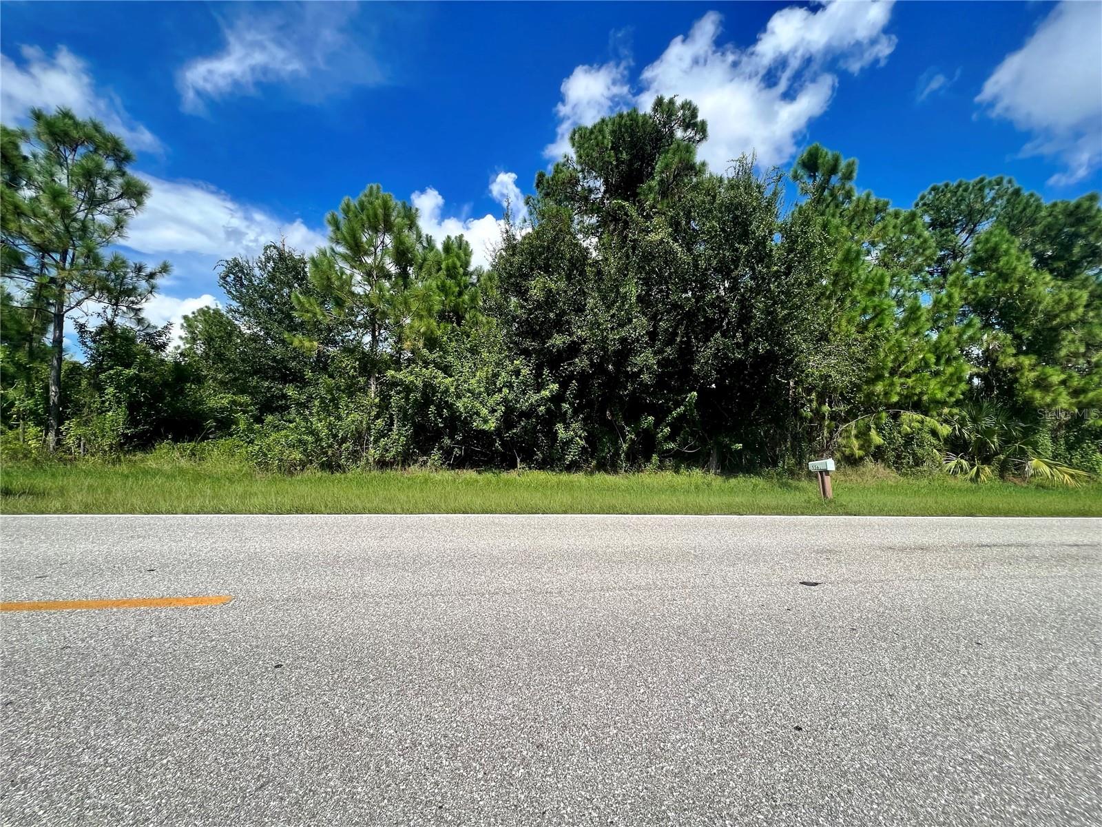 5552 GILLOT BLVD, PORT CHARLOTTE, FL
