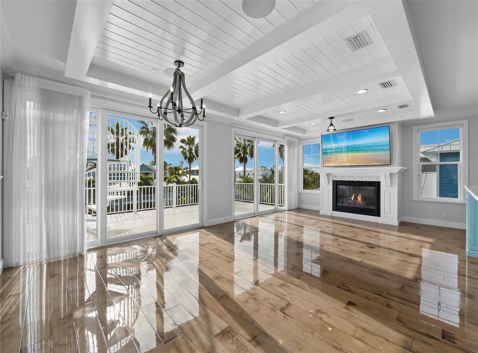 333 FIREHOUSE CT, LONGBOAT KEY, FL — photo 4