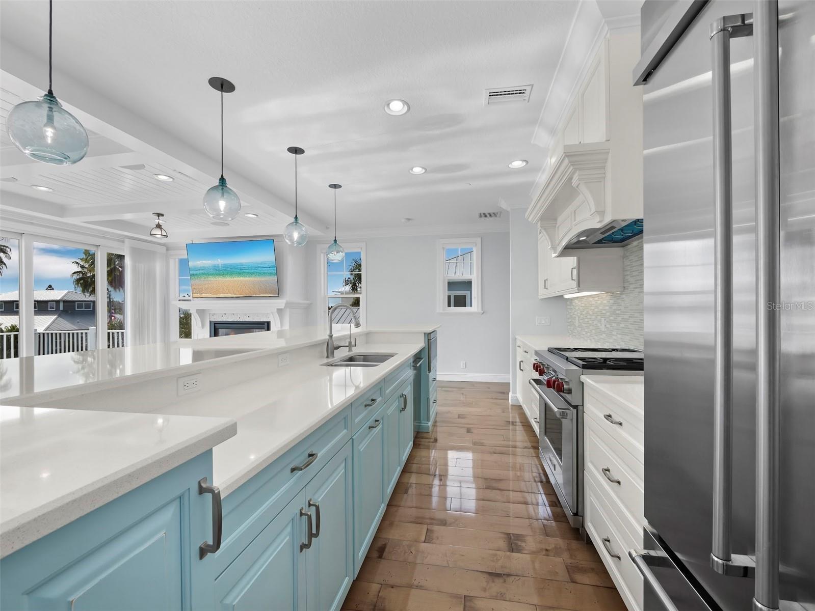 333 FIREHOUSE CT, LONGBOAT KEY, FL — photo 9