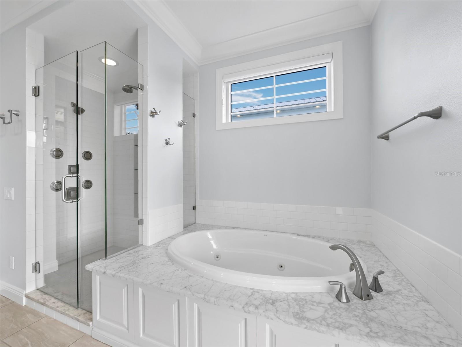 333 FIREHOUSE CT, LONGBOAT KEY, FL — photo 17
