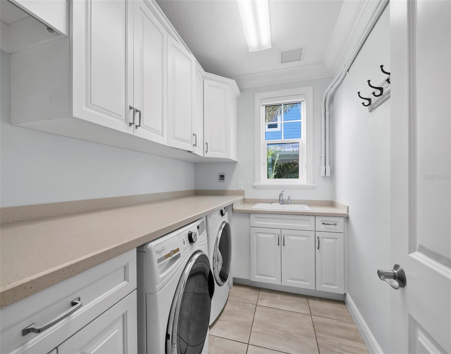 333 FIREHOUSE CT, LONGBOAT KEY, FL — photo 23