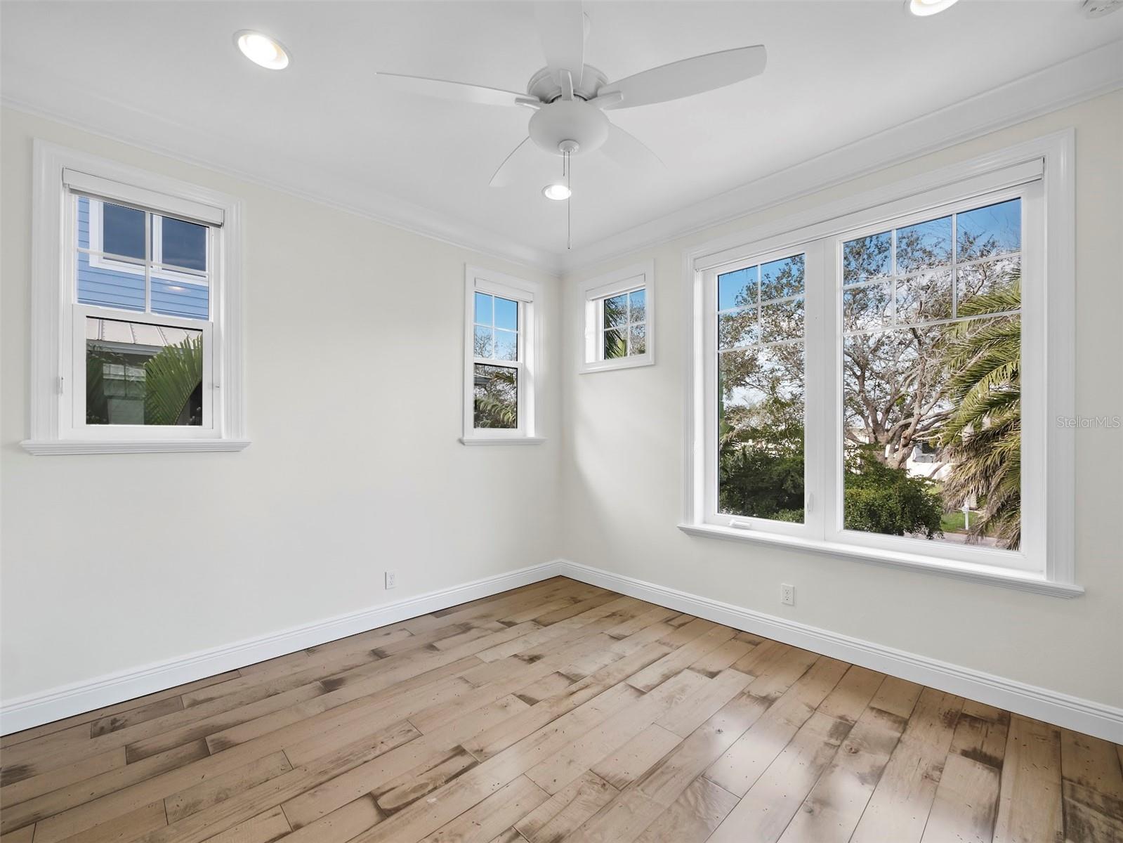 333 FIREHOUSE CT, LONGBOAT KEY, FL — photo 28