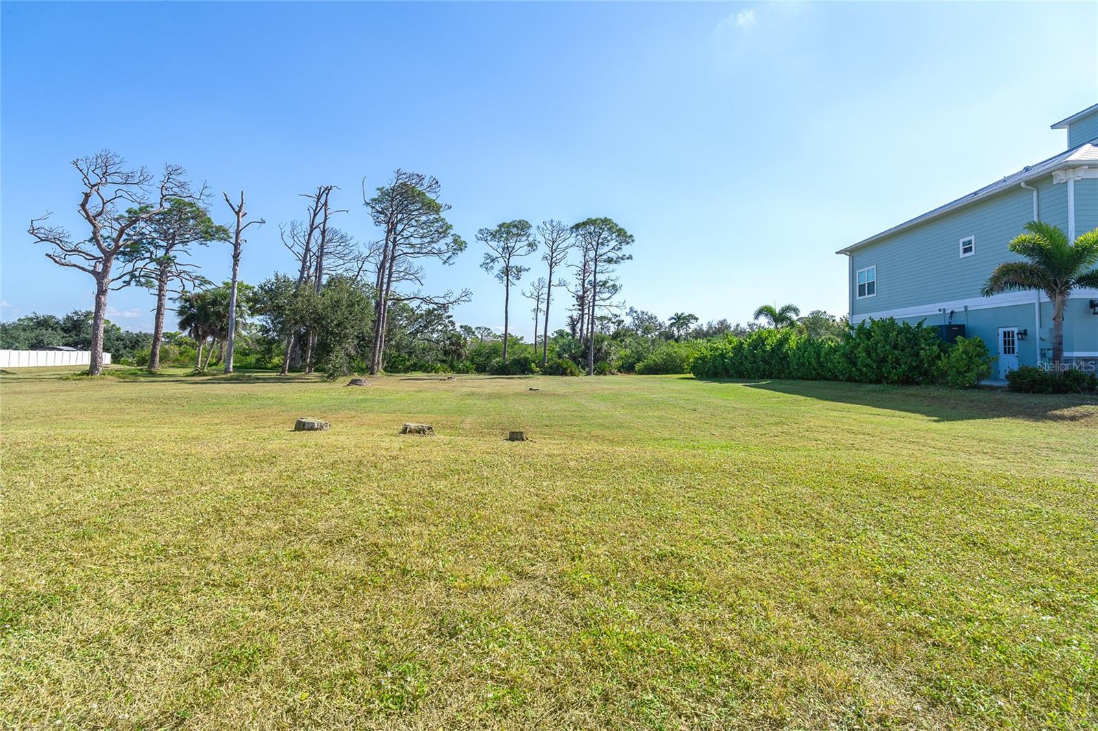 8089 WEYERS CT, ENGLEWOOD, FL — photo 12