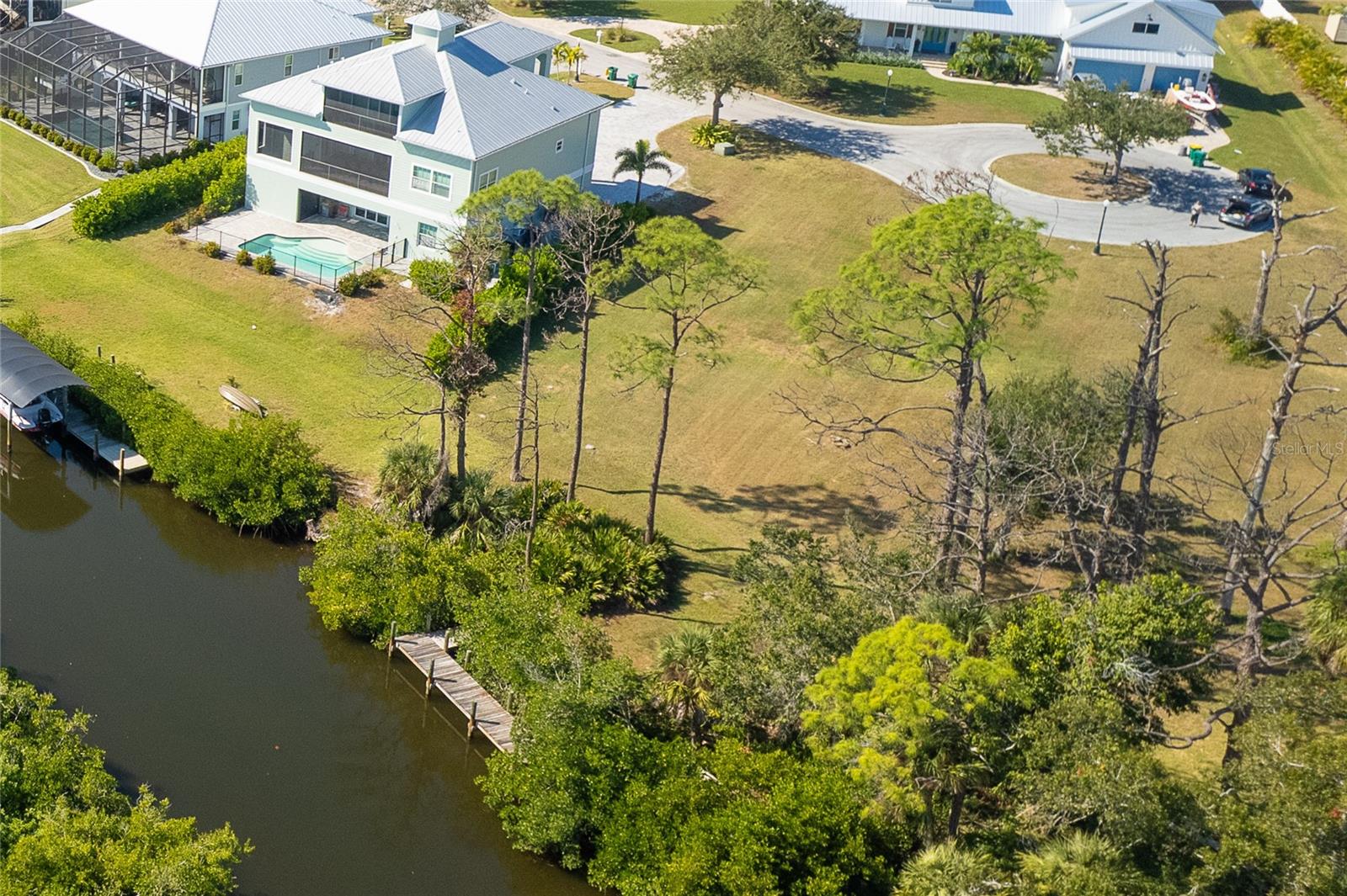 8089 WEYERS CT, ENGLEWOOD, FL — photo 2