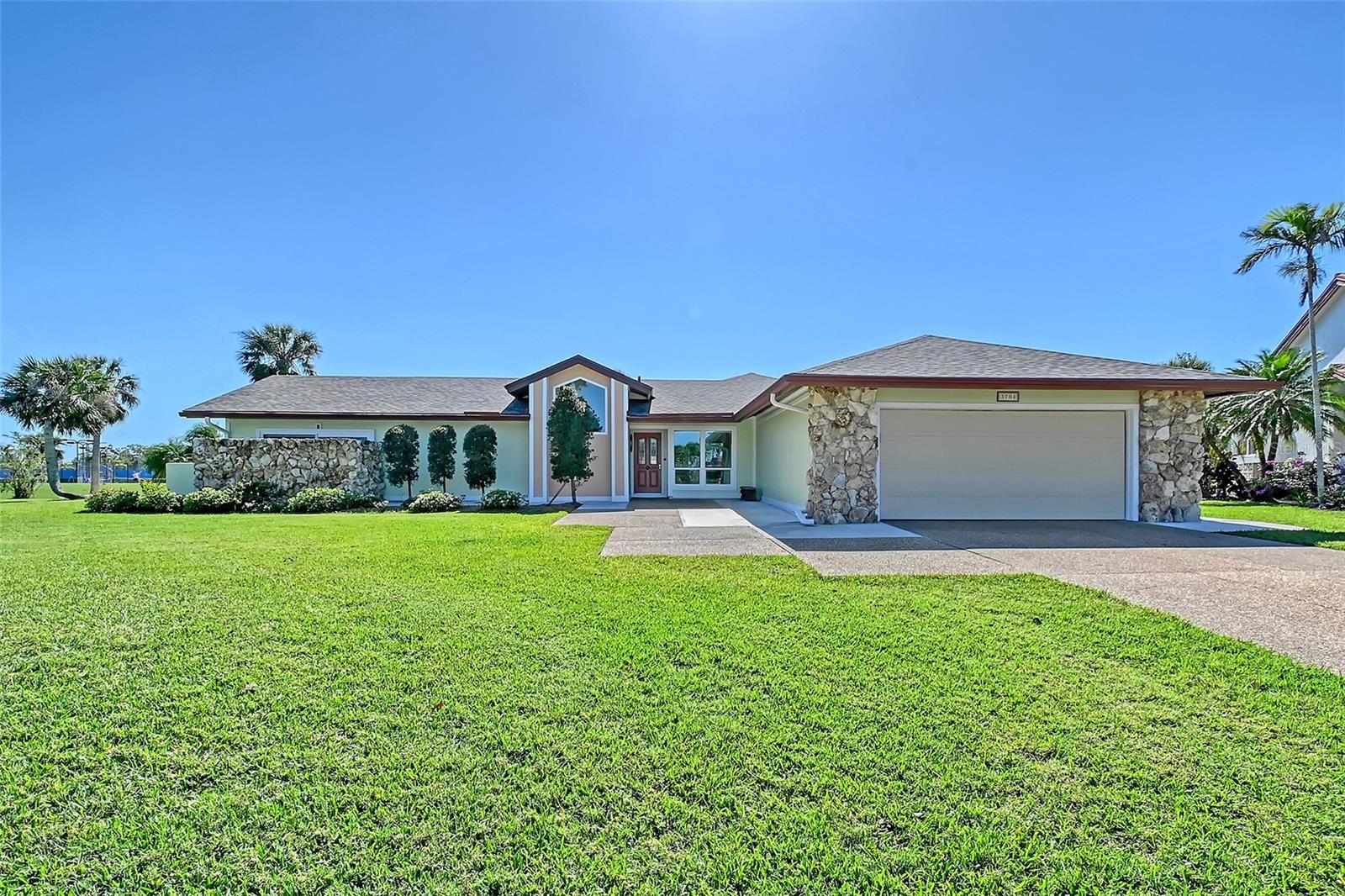 3704 PRAIRIE DUNES DR, SARASOTA, FL