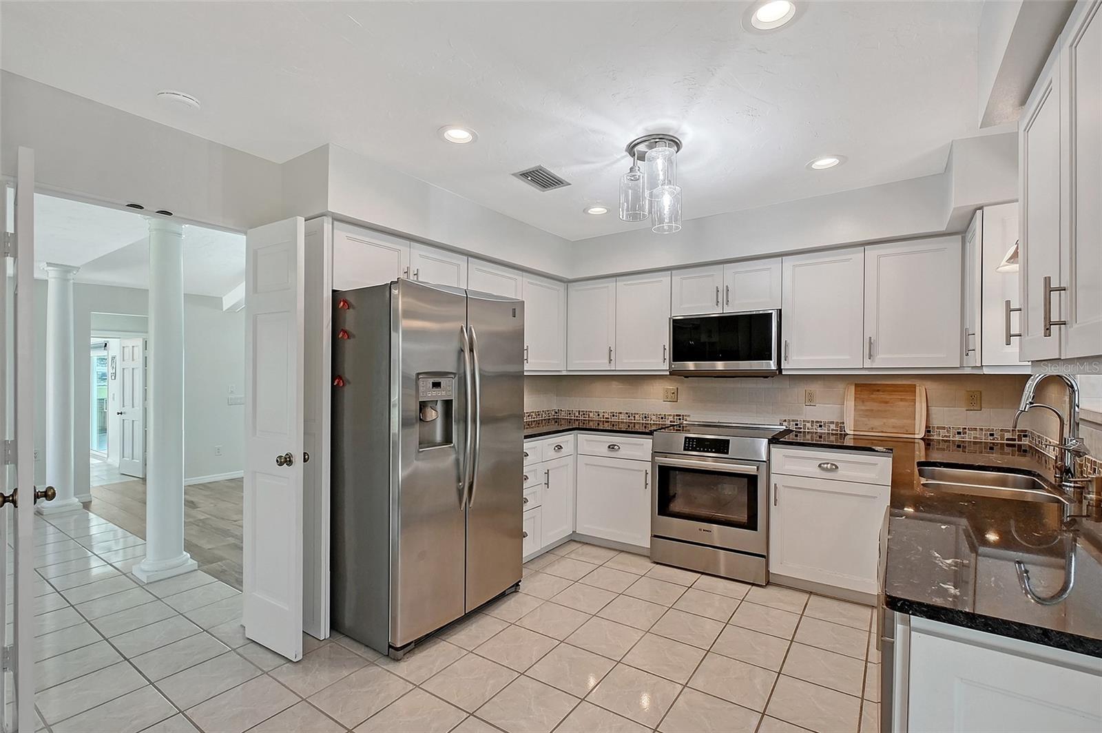 3704 PRAIRIE DUNES DR, SARASOTA, FL — photo 21