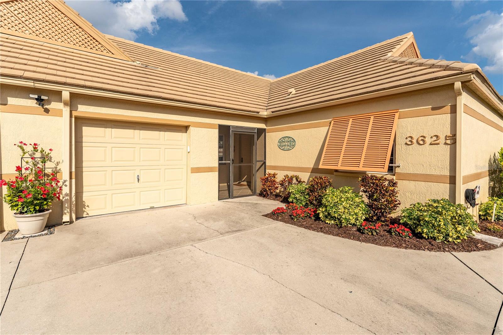 3625 57TH AVENUE DR W #43, BRADENTON, FL