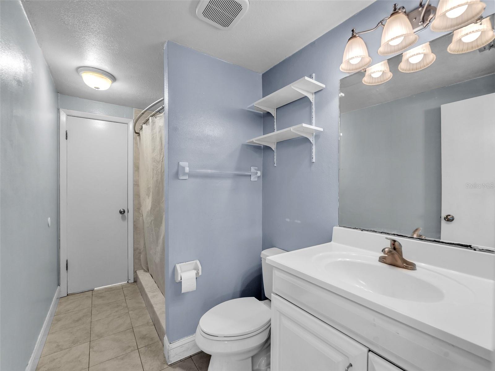 3509 KING GEORGE LN, SEFFNER, FL — photo 8