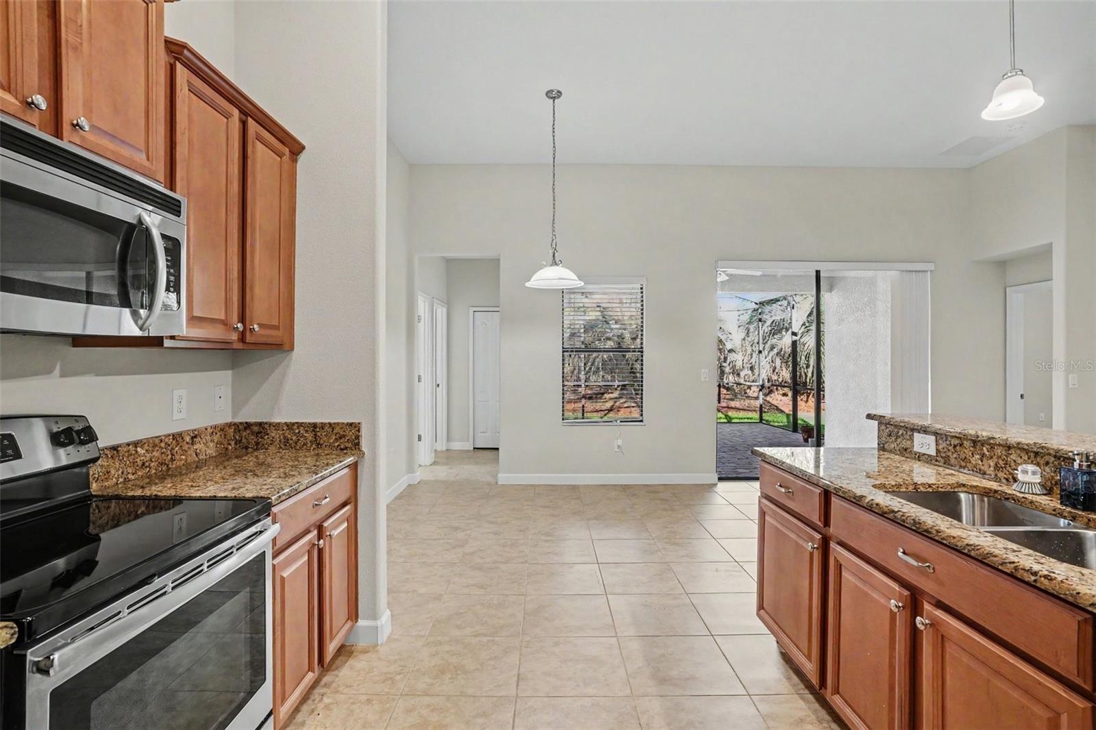 1392 PALMETTO DUNES ST, DAVENPORT, FL — photo 5