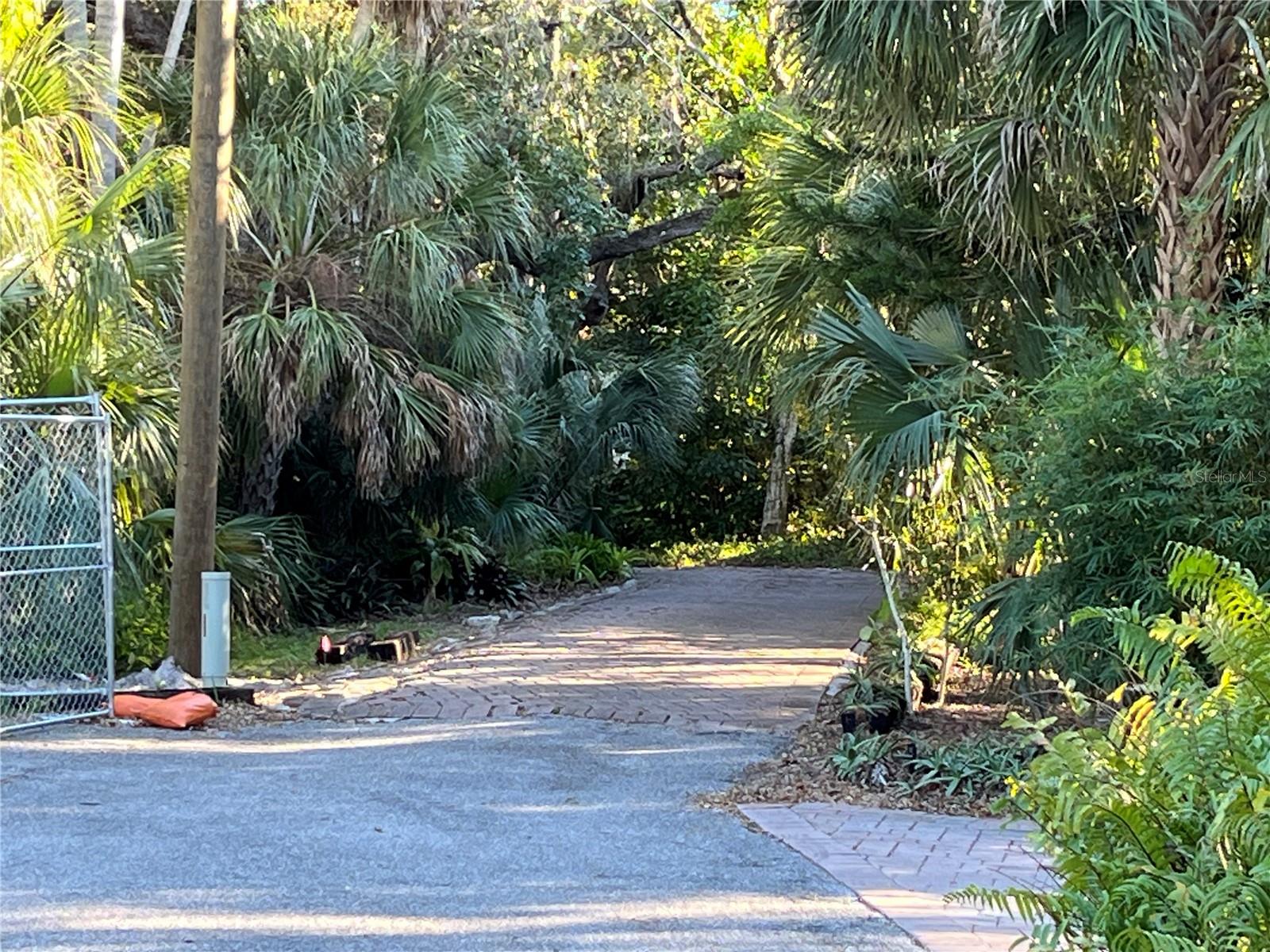 4407 S SHADE AVE, SARASOTA, FL — photo 26