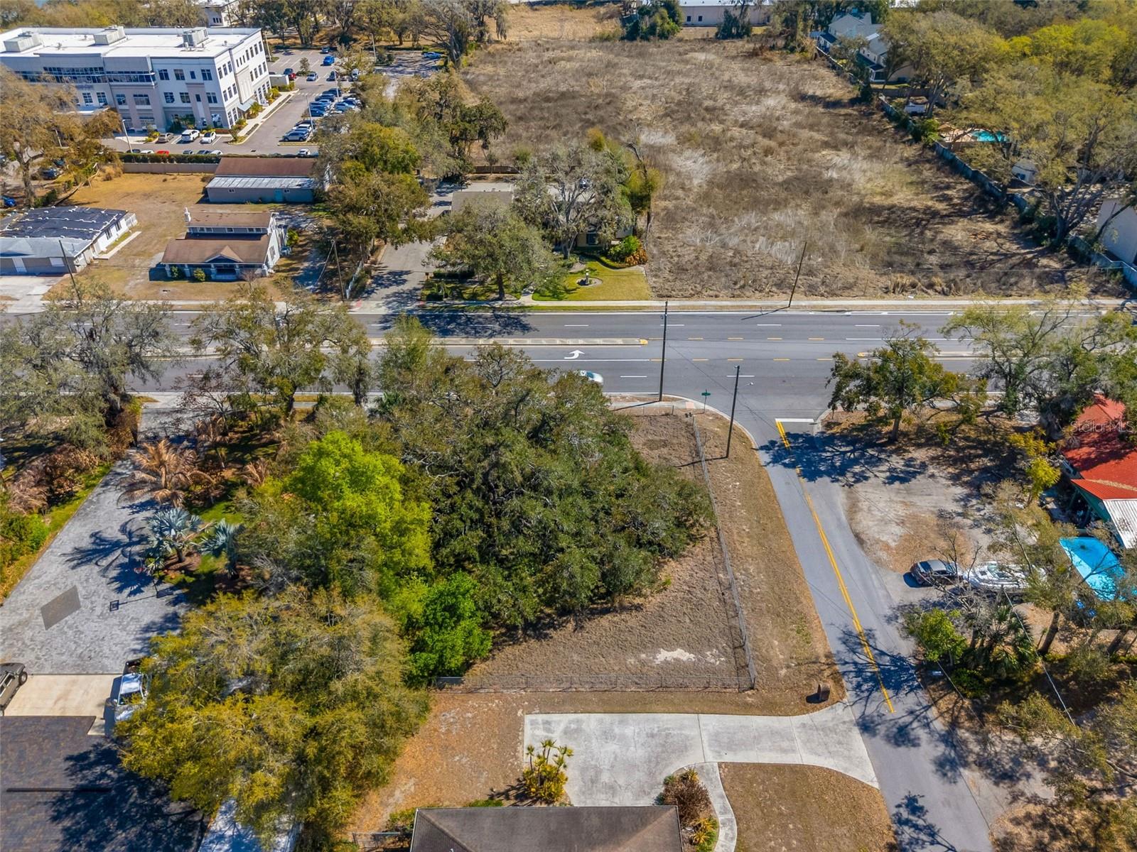 702 WESTWOOD DRIVE, BRANDON, FL — photo 9
