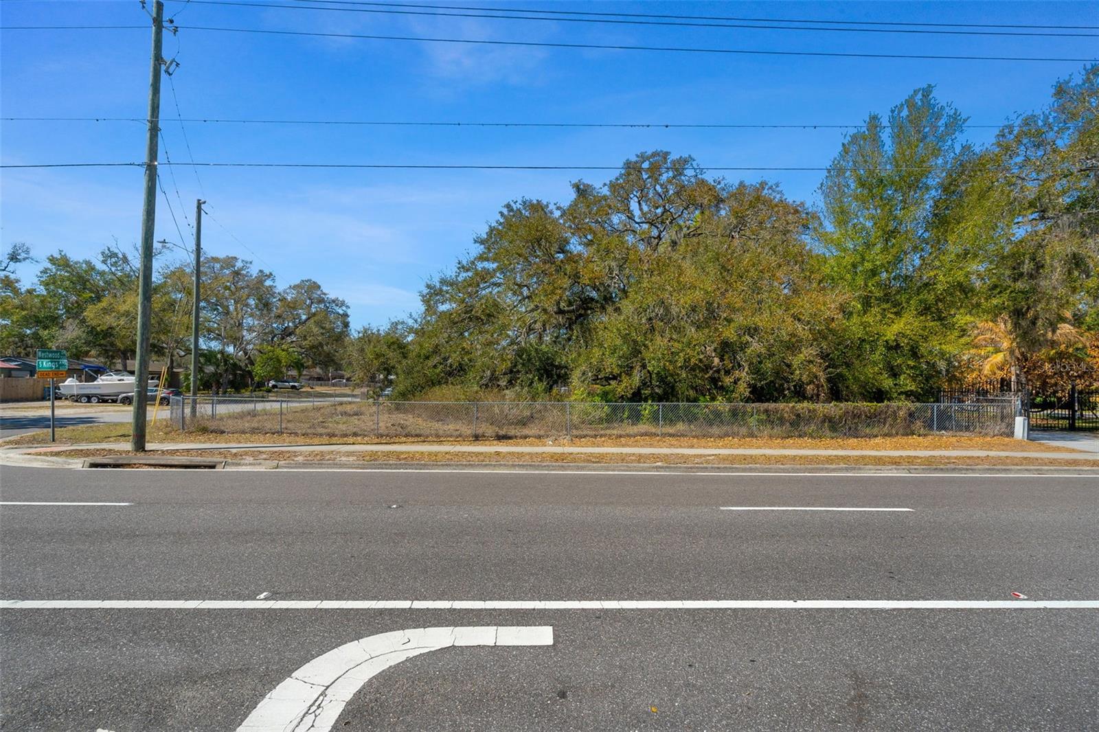 702 WESTWOOD DRIVE, BRANDON, FL — photo 11