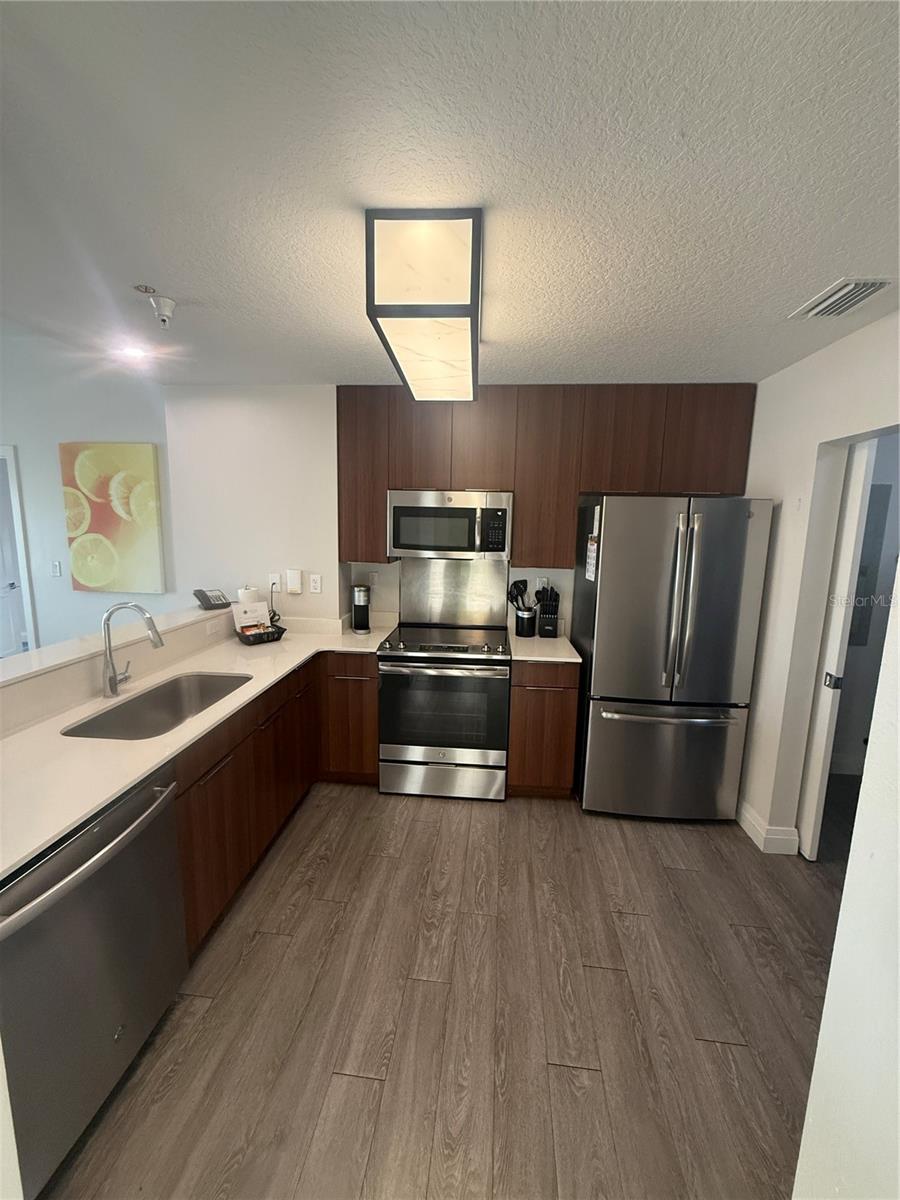 14501 GROVE RESORT AVE #2528, WINTER GARDEN, FL — photo 11