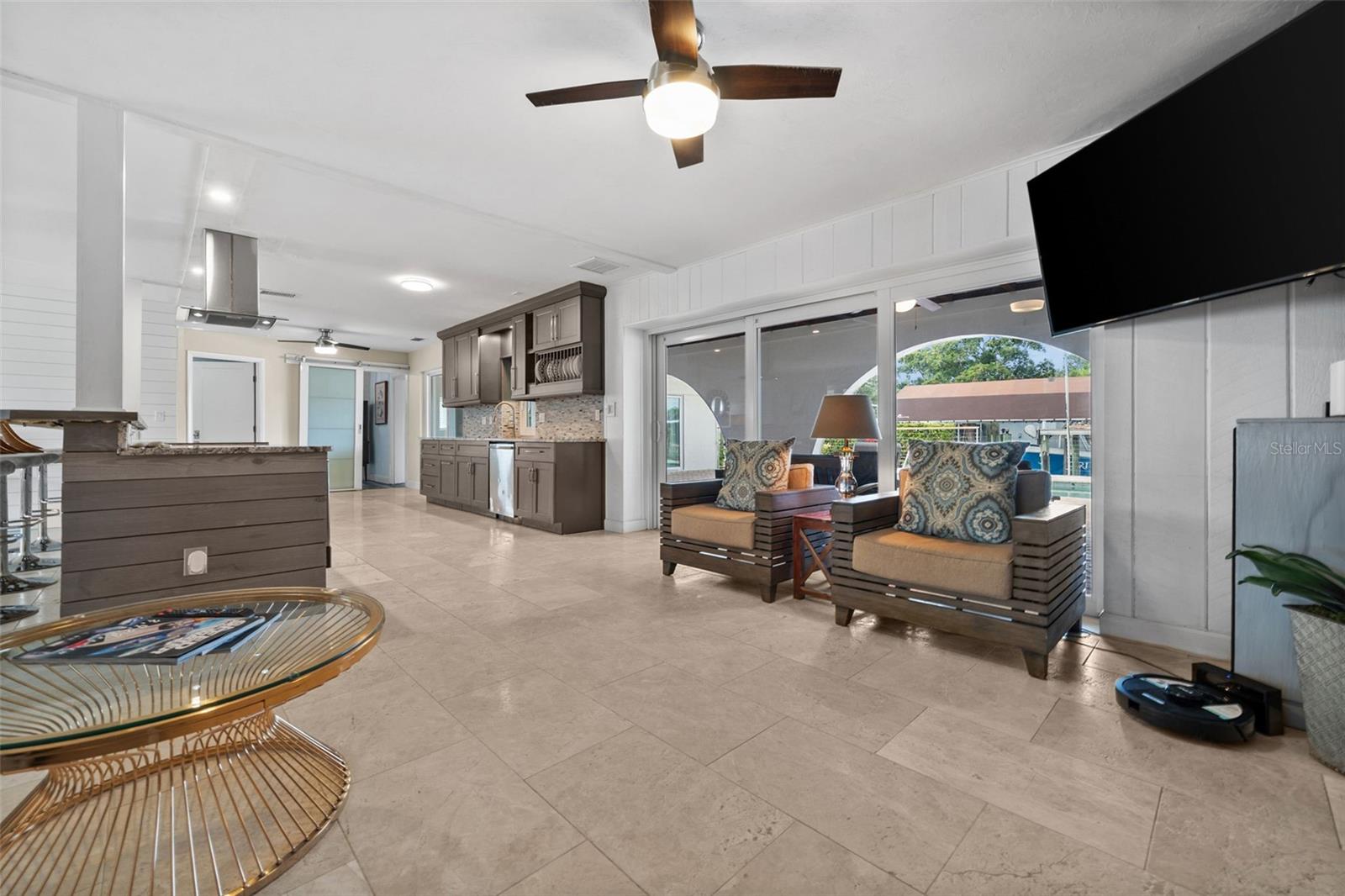 2129 W TOBAGO CIR, FORT MYERS, FL — photo 11