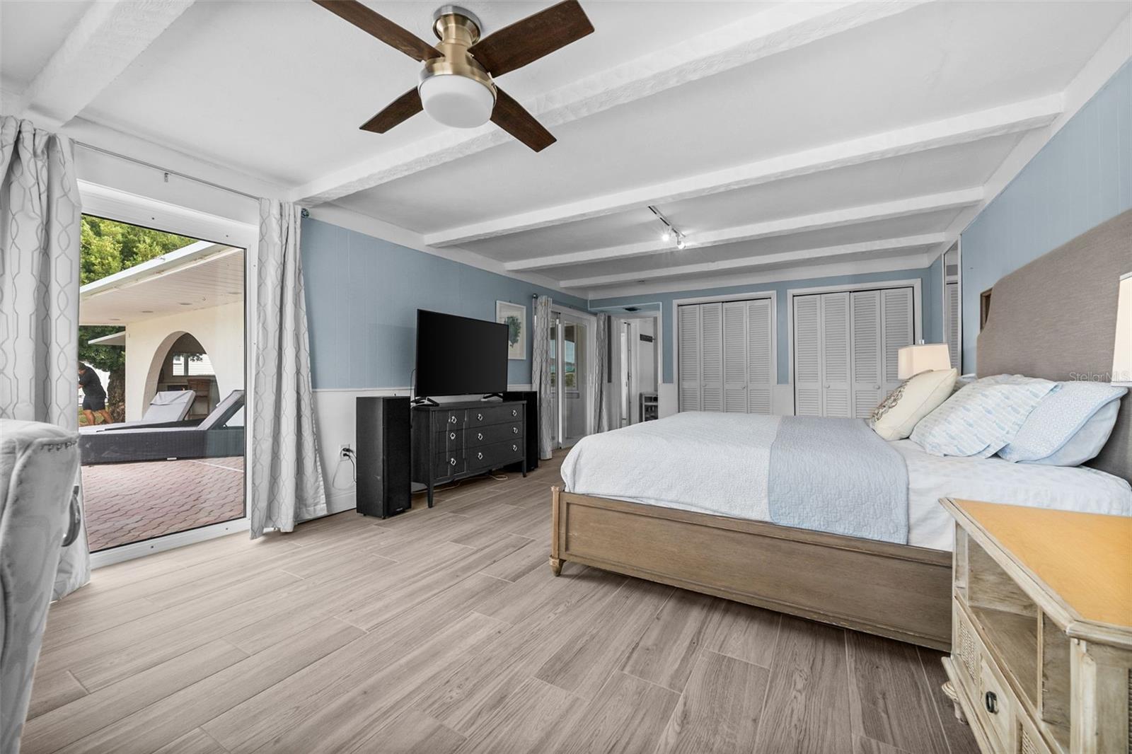 2129 W TOBAGO CIR, FORT MYERS, FL — photo 17
