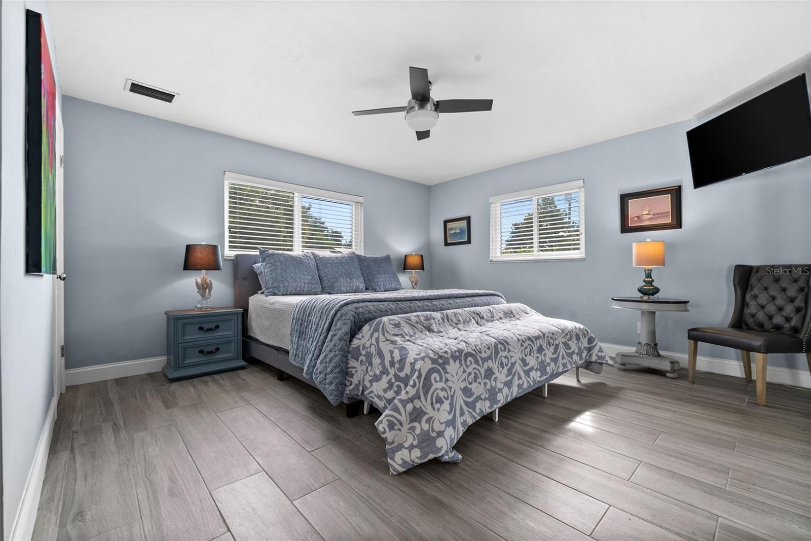 2129 W TOBAGO CIR, FORT MYERS, FL — photo 26