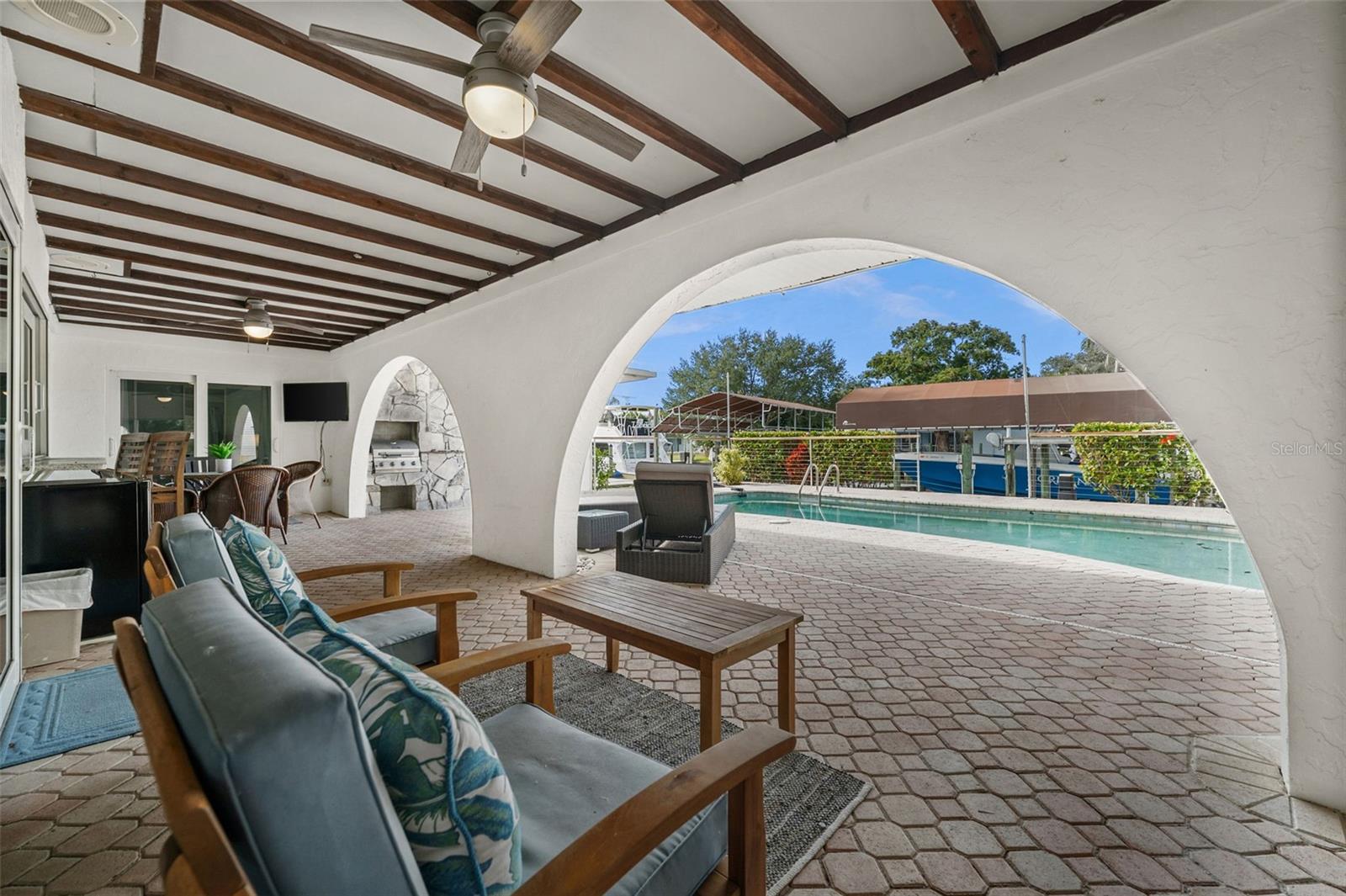2129 W TOBAGO CIR, FORT MYERS, FL — photo 28