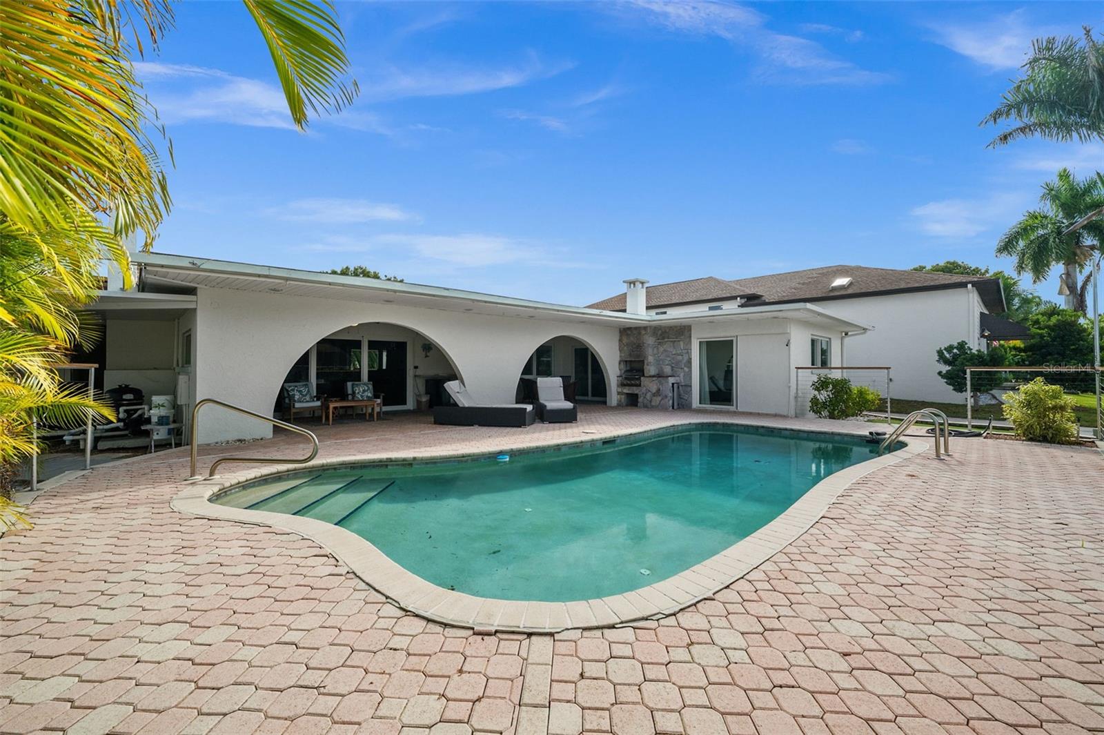 2129 W TOBAGO CIR, FORT MYERS, FL — photo 31