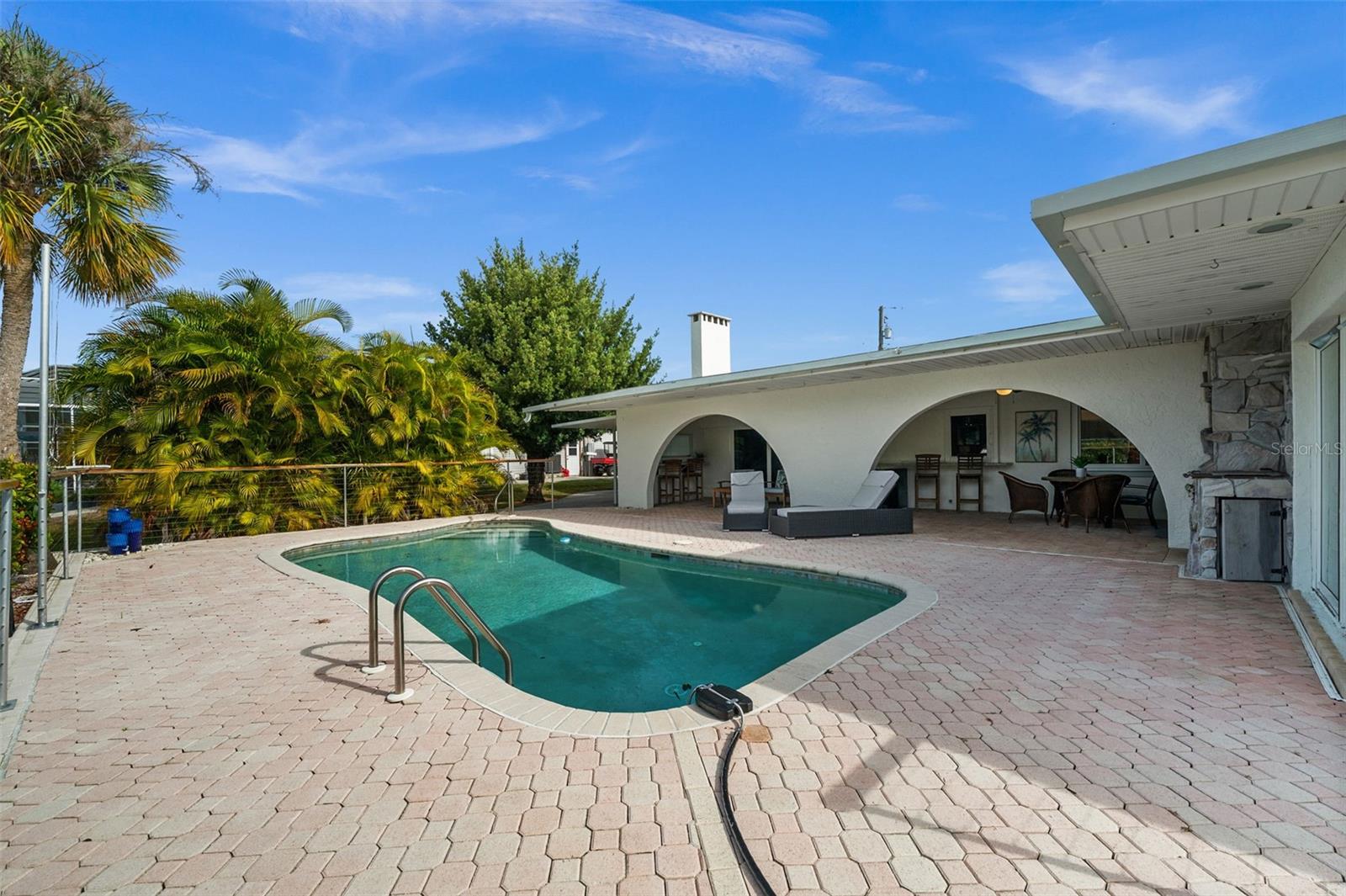 2129 W TOBAGO CIR, FORT MYERS, FL — photo 32