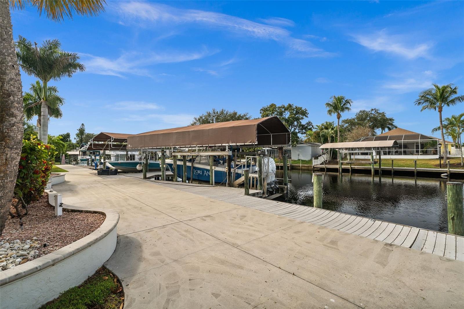 2129 W TOBAGO CIR, FORT MYERS, FL — photo 34
