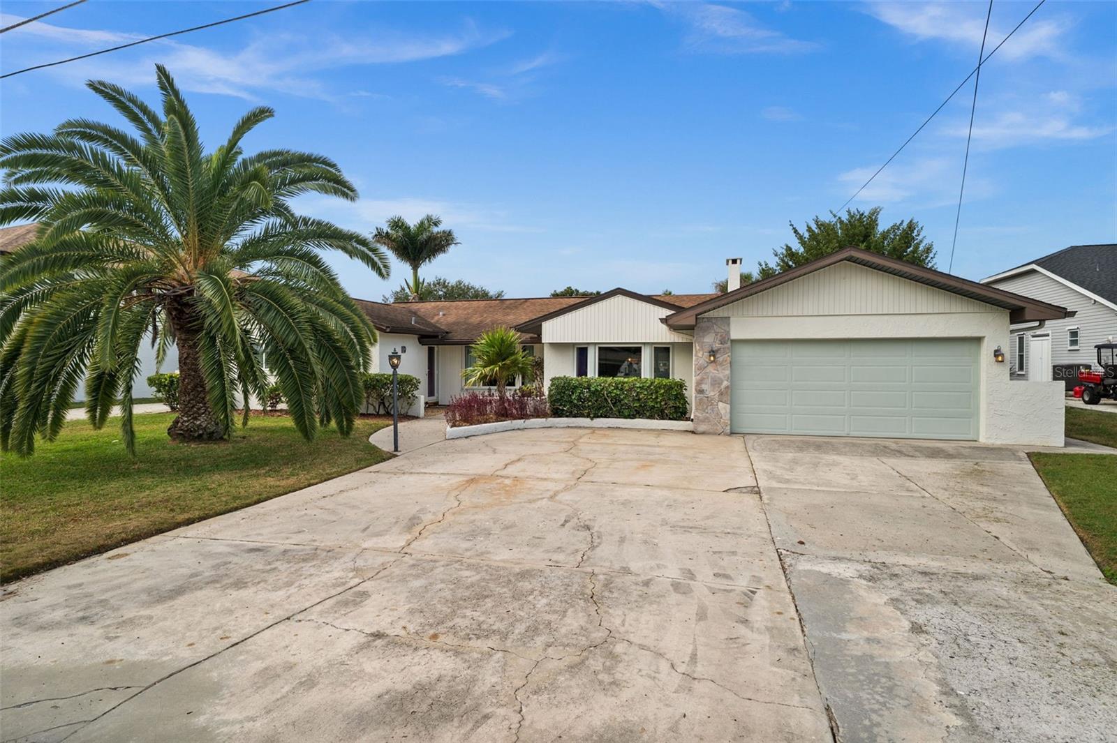 2129 W TOBAGO CIR, FORT MYERS, FL — photo 62