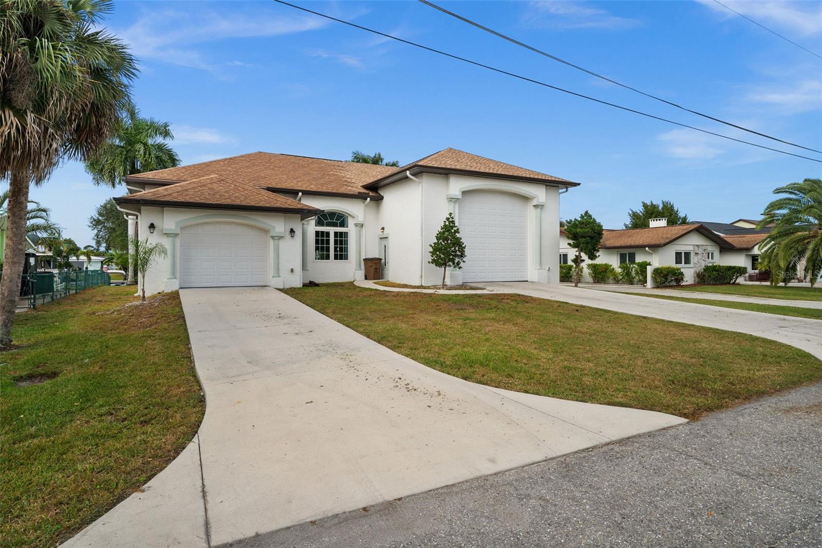 2129 W TOBAGO CIR, FORT MYERS, FL — photo 65