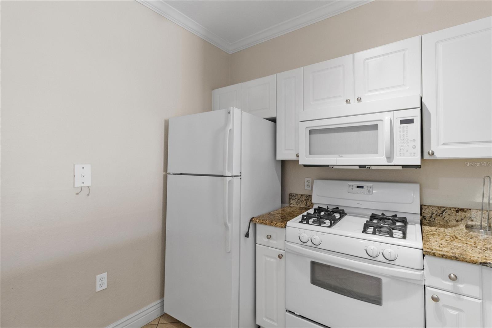 2739 VIA CAPRI #1034, CLEARWATER, FL — photo 10
