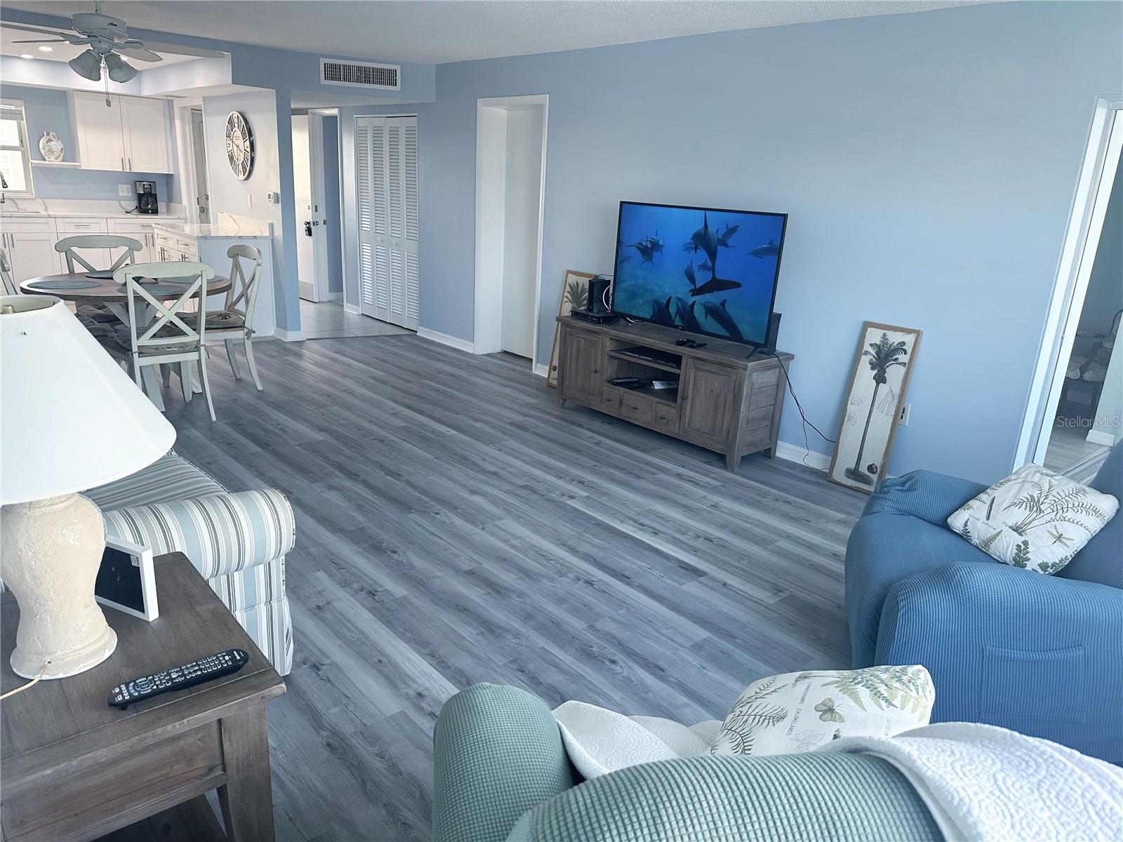 4725 COVE CIR #804, ST PETERSBURG, FL — photo 7