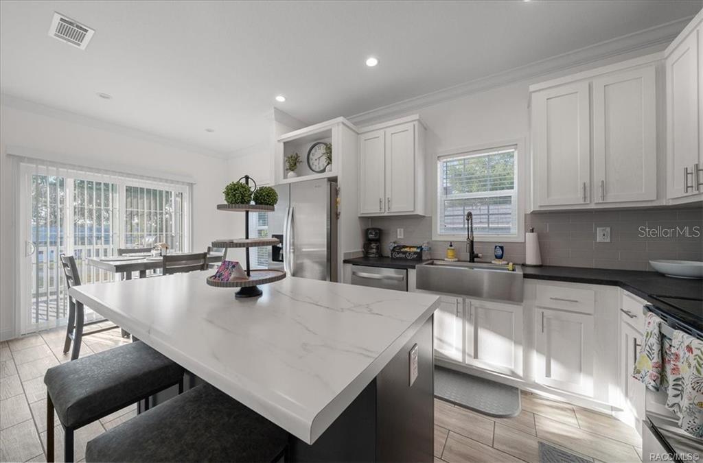 7962 W RIVERBEND RD, CRYSTAL RIVER, FL — photo 19