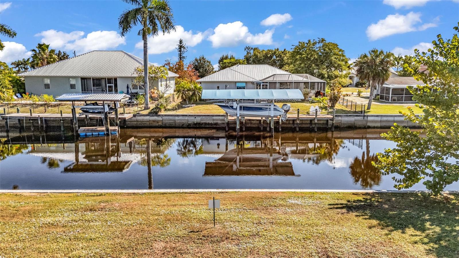 3334 DOVER DR, PUNTA GORDA, FL — photo 3