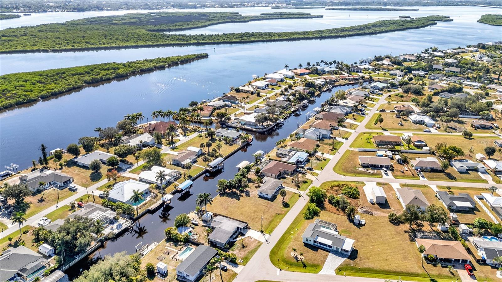 3334 DOVER DR, PUNTA GORDA, FL — photo 10
